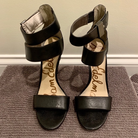 EUC Sam Edelman Addie Heels in Black - Picture 3 of 8